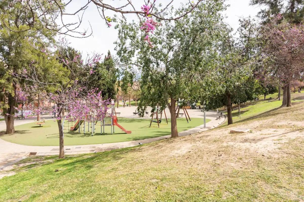 Lunaroom Center & Quiet Guesthouse Malaga Exterior photo